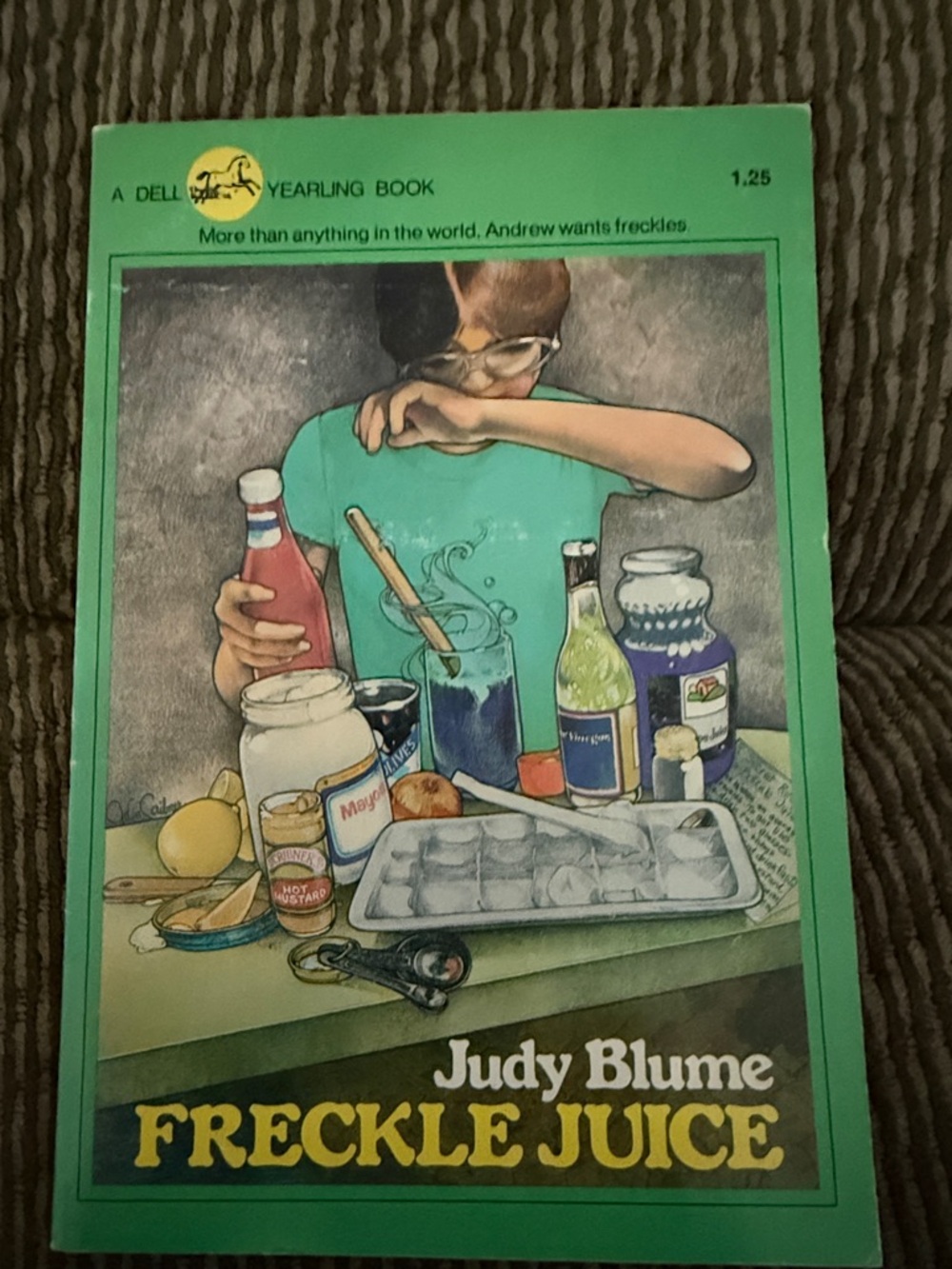 Vintage Judy Blume "Freckle Juice" Paperback Book - Copyright 1971, Printed 1980